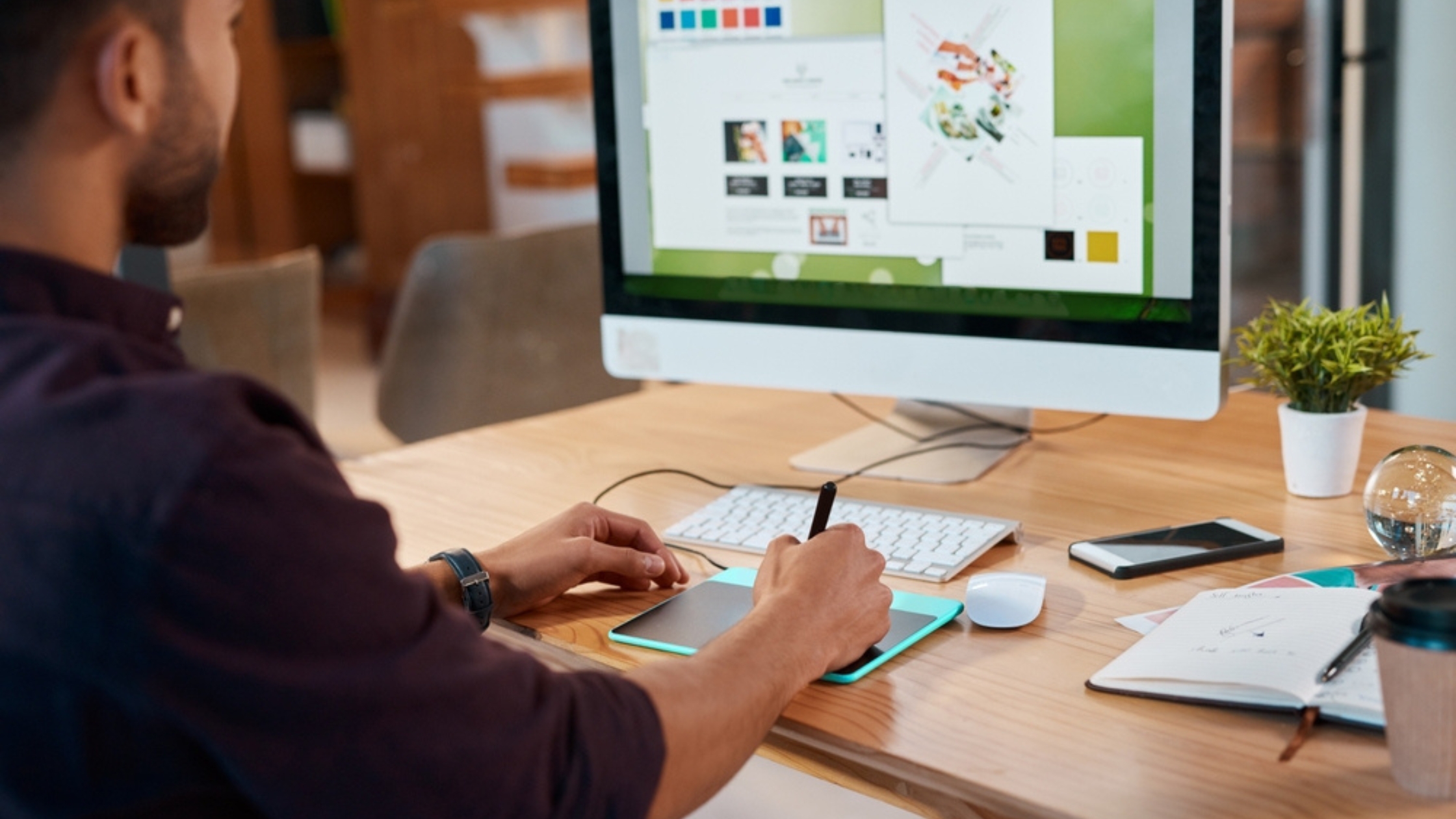 Graphic Design, Design Courses, Graphic Design Institute, Graphic Design Degree, Best Design Colleges, Design Education, Graphic Design Career, Accredited Design Programs, Learn Graphic Design, Graphic Design Certification, Best Graphic Design Program